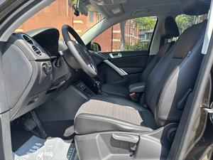 Volkswagen <span class=keywords><strong>Tiguan</strong></span> 2016 Usado, SUV de Gasolina de Alta Calidad, 1.8T Automático, Volante a la Izquierda, Auto Usado Chino para Exportación Internacional - Product Image 5