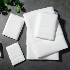 Wholesale Hotel Luxury <b>Bath</b> <b>Set</b> 100% Cotton Face <b>Towels</b> Cotton Hand <b>Towels</b> Hotel Luxury Plush Hospitality <b>Towels</b> Quick Dry <b>Bath</b> - Product Image 3