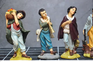 Custom Character Figurine <strong>People</strong> Sculpture As Per Your Design - Product Image 2