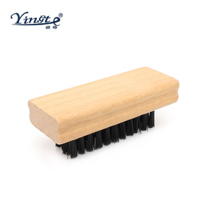 Brosse à chaussures Yinste en bois massif avec poils en PP pour le nettoyage des chaussures, usage domestique - Product Image 4
