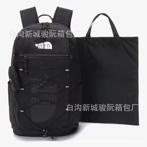 Sac à dos étudiant North Face noir unisexe taille unique pour l'école et les voyages avec poche intérieure zippée - Product Image 1