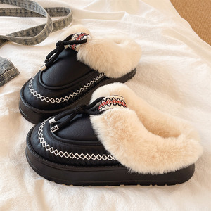 Nuevas Botas <span class=keywords><strong>de</strong></span> Nieve <span class=keywords><strong>de</strong></span> Invierno <span class=keywords><strong>de</strong></span> Cuero Genuino Unisex Para Interiores y Exteriores con Pantuflas <span class=keywords><strong>de</strong></span> Felpa Cálidas Para el Hogar con Bordado Artesanal <span class=keywords><strong>de</strong></span> Color Sólido y Piel Unisex - Product Image 3