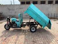 Tricycle cargo professionnel à essence 200cc, carrosserie ouverte, démarrage électrique/à manivelle, 3 roues, benne basculante pour livraison de marchandises en vrac