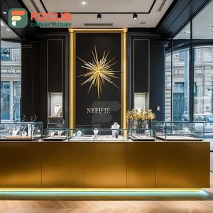 Fabricante de Sistemas de Exhibición de Joyería Minimalistas Personalizados, Vitrina de Vidrio con Superficie Pulida para Espacios de Boutique - Product Image 1