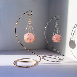 고품질 로즈 쿼츠 볼 홀더 크리스탈 펜듈럼 탁상 스탠드 크리스탈 선캐쳐 탁상 스탠드 선물 도매 - Product Image 5