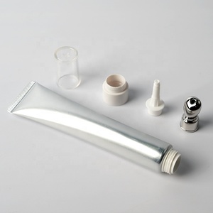 Tubo Personalizzato per Crema Contorno Occhi con Applicatore in Lega di Zinco 10g/15g, Tubo Morbido in Alluminio Laminato Argento per Crema Contorno Occhi - Product Image 5