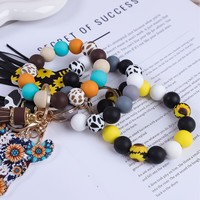 Perles en bois multicolores léopard avec pendentif tête de vache Highland, bracelet porte-clés