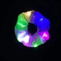 Scrunchies lumineux LED multicolores, accessoires pour cheveux néon amusants pour femmes et filles, idéal pour les fêtes et les raves