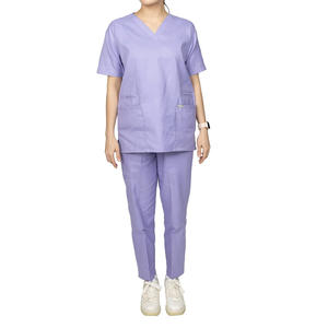 Uniforme Hospitalario Profesional de Algodón 100% Tejido, Diseñado para Uso Sanitario, con Corte Holgado y Cómodo, Limpio - Product Image 2