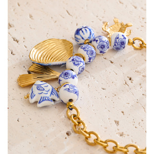 Collana JINYOU 7795 in acciaio inossidabile placcato oro con ciondolo a forma di oceano, perline in porcellana blu e bianca, ciondolo a forma di <span class=keywords><strong>tartaruga</strong></span> e pesce. - Product Image 5