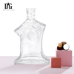 Bouteille de Luxe BRILLIANCE en Verre Transparent avec Bouchon en Liège 500ml/700ml Vide pour Whisky <span class=keywords><strong>Vodka</strong></span> Estampillée Or Tianjin - Product Image 2
