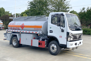 Dongfeng 5 Cubic Meter Fuel Tanker <b>Truck</b> 120 HP Refueling <b>Truck</b> Oil Transport Manufacturer 4X2 Drive Manual Transmission 11-20T - Product Image 2