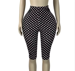 Conjunto de Dos Piezas de Moda Y2K de Verano, Top Corto y Camiseta sin Mangas con Estampado Digital de Algodón y Pantalones Cortos de Encaje con Puntos, Ropa Urbana para Mujer - Product Image 4