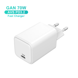 Chargeur Mural Ultra-Rapide GaN 70W pour Ordinateur Portable, Chargeur de Voyage Universel avec Écran TFT, Prises PD 3.2, PPS, AVS, USB-C – <span class=keywords><strong>Prix</strong></span> de Gros - Product Image 1