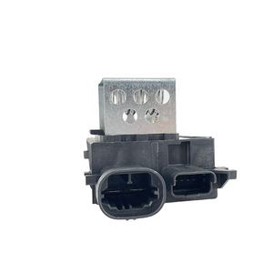 Résistance <span class=keywords><strong>de</strong></span> régulation <span class=keywords><strong>de</strong></span> <span class=keywords><strong>vitesse</strong></span> <span class=keywords><strong>de</strong></span> moteur <span class=keywords><strong>de</strong></span> ventilateur <span class=keywords><strong>de</strong></span> radiateur 9673999880 9830143880 pour Peugeot 206 307 <span class=keywords><strong>308</strong></span> Citroen C4 DS4 DS5 - Product Image 2