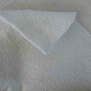 Tissu géotextile non tissé à fibres courtes 100 g/m² 150 g/m² en PP PET blanc pour le jardinage et le contrôle des adventices - Product Image 3