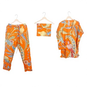 Conjunto de Pijama de Algodón 100% con Estampado Floral para Mujer, Manga Larga, Cuello en V, Cintura Elástica, Ropa de Dormir Informal, Suave y Transpirable, ART&ART Primavera - Product Image 1