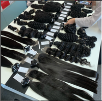 Paquets de tissage de cheveux humains à cuticule alignée avec un donneur, paquet de cheveux crépus bouclés doublement étirés, vendeur de paquets de cheveux humains bruts doux