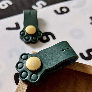 Cute cat paw <b>cable</b> winder, earphone <b>cable</b> and data <b>cable</b> organizer, leather buckle portable <b>cable</b> winder, leather <b>cable</b> tie. - Product Image 4