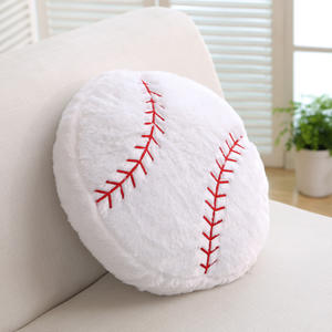Peluche de football de <span class=keywords><strong>club</strong></span> sportif tendance, coussin de siège en forme de ballon de football, logo personnalisé, peluche de rugby mignonne - Product Image 5