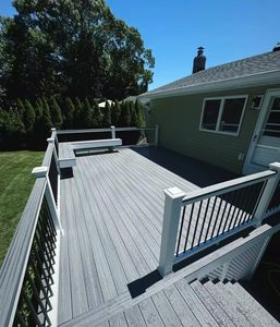 Tarima de WPC Impermeable Fácil de Instalar, Ecológica y Resistente al Fuego para Uso en Exteriores, Jardines y Parques - Product Image 6