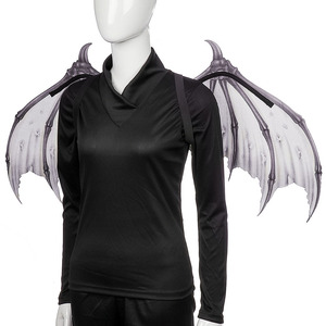 Ailes d'os de <span class=keywords><strong>diable</strong></span> pour Halloween, ailes de cosplay non tissées pliables noires et blanches, fournitures de fête promotionnelles pour la fête de carnaval - Product Image 3