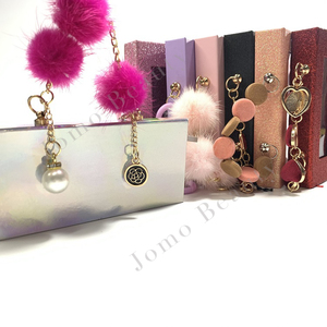 Luxury eye lashesh box custom logo eyelash box package empty mini suitcase lash packaging with chain
