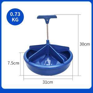5-vakken ronde kunststof kraam- en voederbak voor biggen op de varkenshouderij - Product Image 2