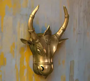 Sculpture de renne sauvage en résine de grande taille, design zen asiatique - Product Image 4