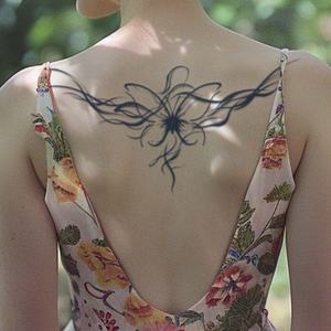 Adesivo per Tatuaggio Semi-Permanente sul Petto, Lunga Durata 7-15 Giorni, Impermeabile, Tatuaggio Simulato per Uomini e Donne - Product Image 3