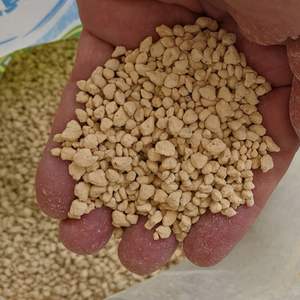 Sol bonsaï Kanuma <span class=keywords><strong>de</strong></span> haute qualité pour plantes en pot d'intérieur 1-3mm 3-6mm 6-9mm fournitures <span class=keywords><strong>de</strong></span> jardin - Product Image 6