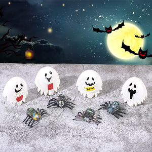 Décorations fantômes en résine pour Halloween, ensemble de 4 décorations miniatures d'intérieur et d'extérieur pour fête d'Halloween - Product Image 4