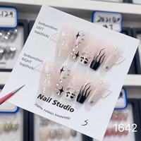 Vente en gros 10 Pcs Ongles à presser en acrylique de luxe faits à la main Ongles artificiels faits à la main au design complet