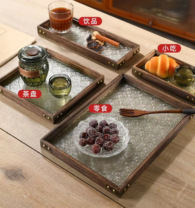 Plateau rectangulaire vintage en <span class=keywords><strong>verre</strong></span> et bois avec poignées, motif bégonia en relief, pour desserts, cérémonies du thé, dîners, personnalisable, style <span class=keywords><strong>maison</strong></span> de charpentier ancien - Product Image 6