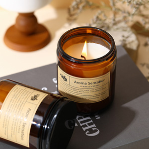 Bougie artisanale moderne en cire <span class=keywords><strong>de</strong></span> soja parfumée aux épices, dans un bocal en verre brun <span class=keywords><strong>de</strong></span> 7 oz, à combustion longue durée, idéale pour les fêtes, le Ramadan, Diwali et la décoration intérieure. - Product Image 3