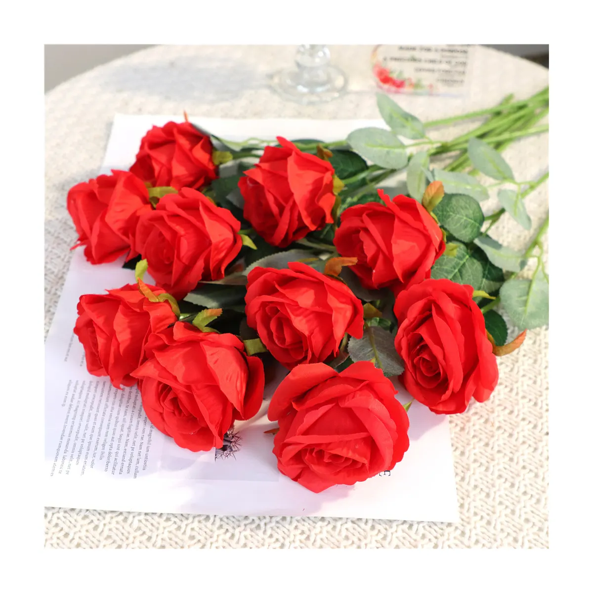 Flor Artificial Rosa Realista Única Stem Silk Rose Bouquet para Festa de Casamento Home Centerpiece Hotel Office Decor
