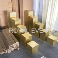 Décoration de mariage personnalisée, plinthe cylindrique en acrylique dorée pour gâteau, ensemble de présentation de fleurs à dessert pour la fête