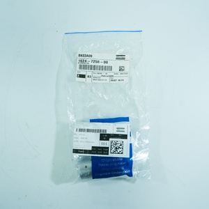 Repuestos de Alta Calidad para Compresores de Aire de Tornillo <span class=keywords><strong>Atlas</strong></span> Copco 2901358100 2906020100 Kit de Servicio VCU Aceite para Compresor <span class=keywords><strong>Atlas</strong></span> Copco - Product Image 4