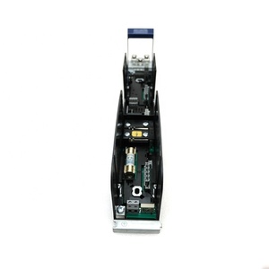 Carte mère d'origine Lenze L-Force E94AZPM0044N pour servomoteur - Product Image 1