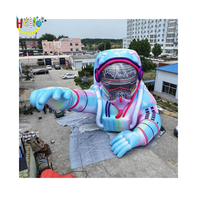 Factory Price Custom Giant Inflatable Cartoon Charater Luminous Stage Decoration Inflatable Spaceman