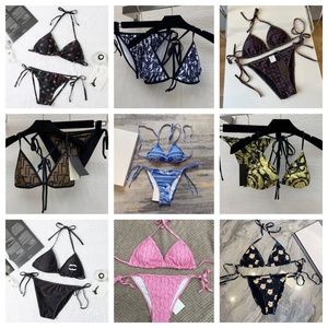 Toptan Yazlık Grafik Desenli Günlük Mayo Plaj Giysisi Özel Tasarım Kadın Bikini Takımı - Product Image 2