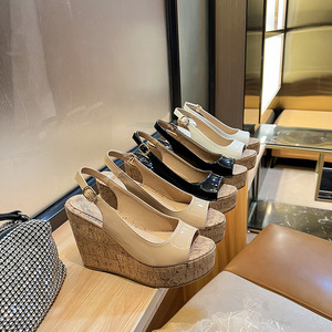 Sandalias de Plataforma con Tacón de Cuña y Punta Abierta para Mujer, Talla Europea, para Verano, Exterior, Espadriles, Parte Superior de Gamuza Sintética de PU, Suela de Goma - Product Image 2