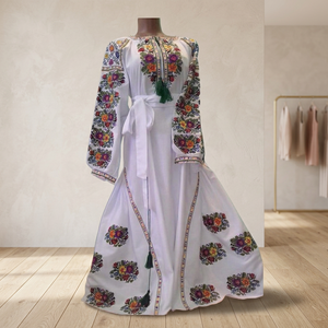 Robe Kaftan Bohème Brodé pour Femme, Grande Taille XXL, en Coton à Pois, Col Bateau, Manches Bouffantes, Idéale pour l'Été et la Plage - Vente en Gros - Product Image 4