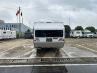 Caravane de camping tout-terrain en aluminium, design robuste, pour voyages, camping-cars et remorques de maison