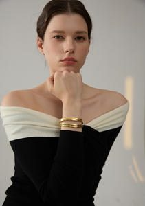 Pürüzsüz bilezik moda takı su geçirmez paslanmaz çelik 18k altın PVD kaplı açık bilezik kadınlar için klasik takı hediye - Product Image 5