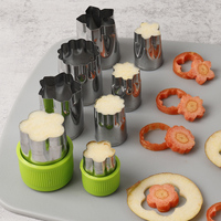 Ensemble de 8 emporte-pièces en acier inoxydable, forme de fleur, mini moule à biscuits, moule à pâtisserie, emporte-pièces pour fruits et légumes, outils de pâtisserie OEM