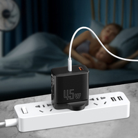 Pengisi Daya Cepat Shenzhen Lvxiangyuan 45W PD 3.0 GaN Dual Port USB-A USB-C Colokan UK Bersertifikasi CE UKCA untuk Laptop dan Kamera