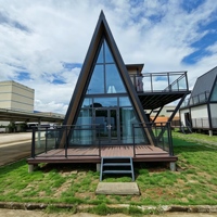 Casa Modular con Estructura Triangular de Acero Anticorrosión, Villa con Terraza para Glamping en el Campo, Uso Comercial para Alojamiento Turístico
