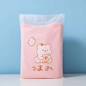 Оптовые многоразовые пакеты-зиплоки с горячим тиснением, дизайн с мультяшными животными, из полиэтилена, настраиваемые для одежды, обуви, носков - Product Image 2