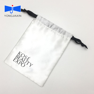 Sacs d'Emballage de Luxe Personnalisés en <span class=keywords><strong>Satin</strong></span> pour Perruques, Extensions de Cheveux et Mèches - Product Image 4